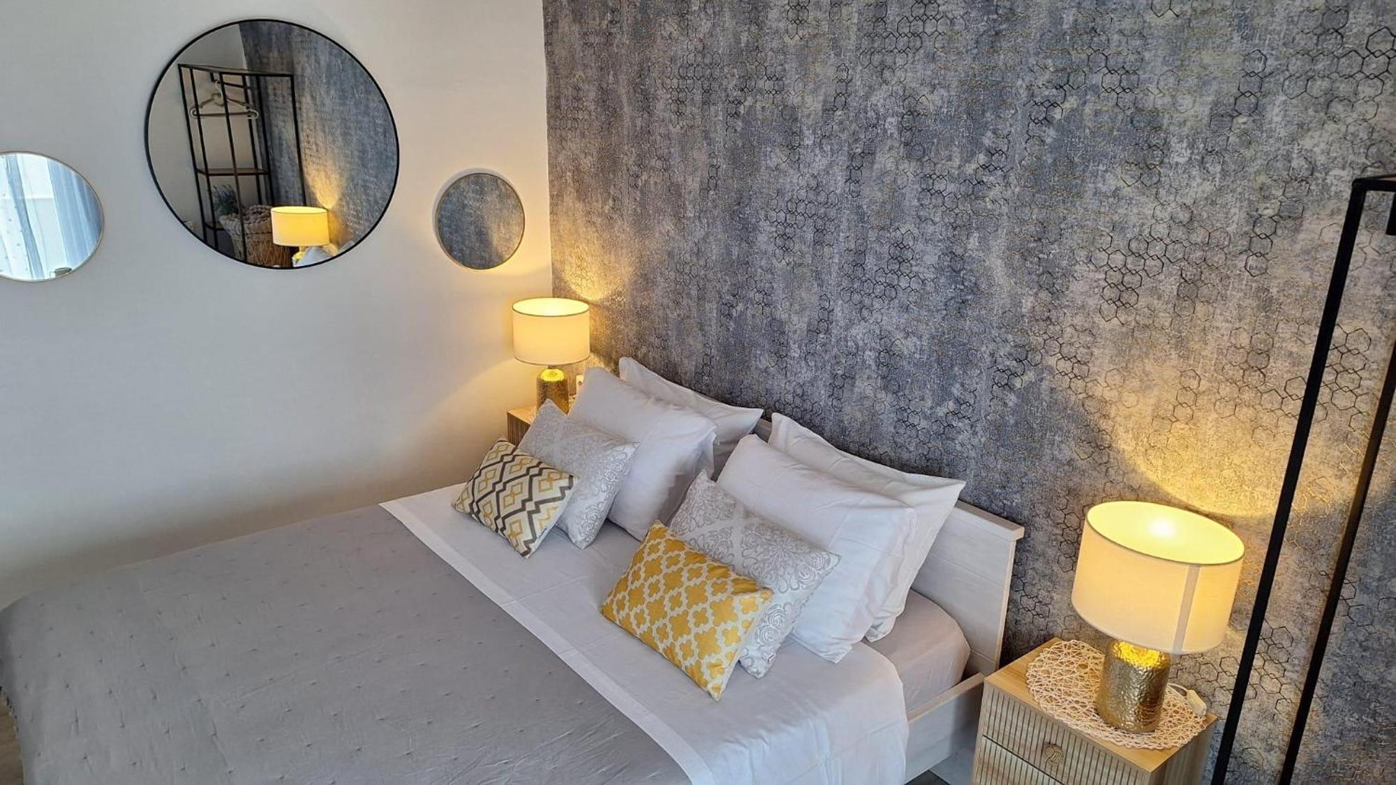 Apartments And Rooms With Parking Space Hvar - 13161 Hvar Town Oda fotoğraf